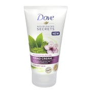 Dove Awakening Ritual Hand Cream with Match Green Tea & Sakura Blossom 75ml